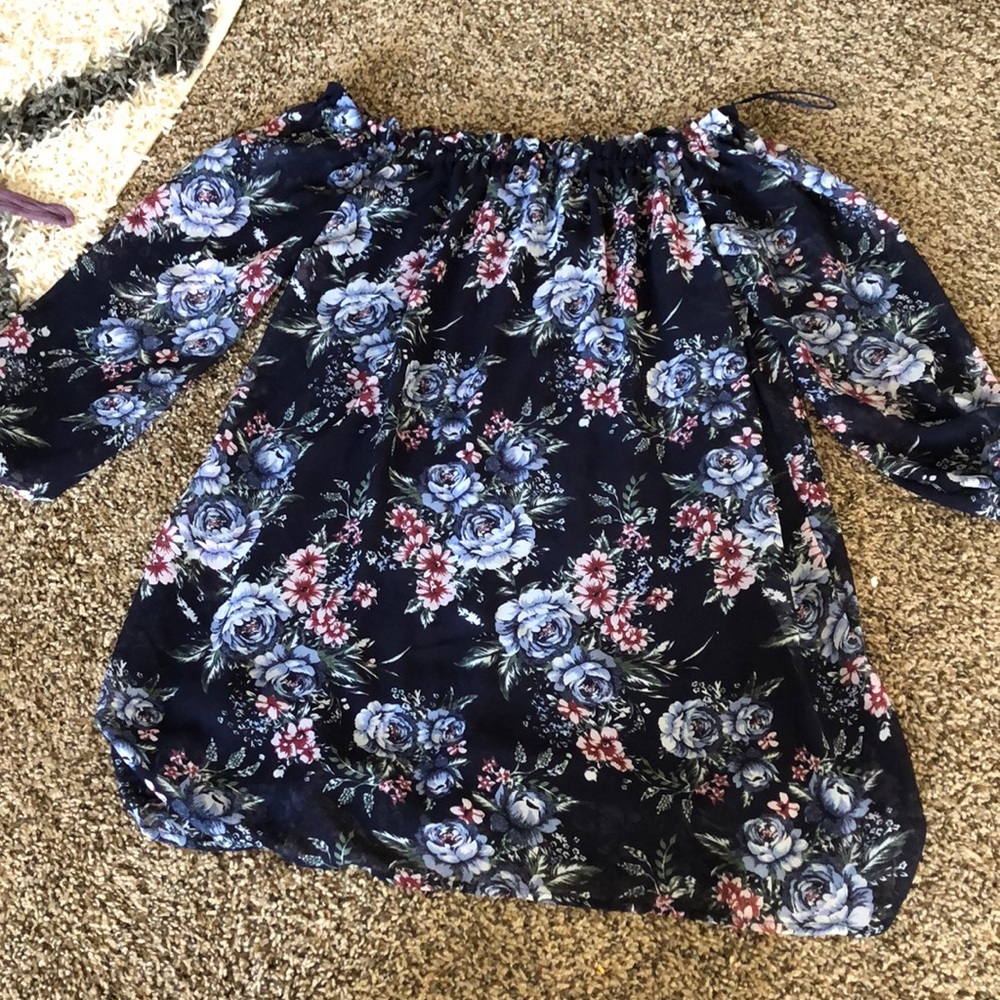 🖤4 for 25 Floral print off shoulder dress